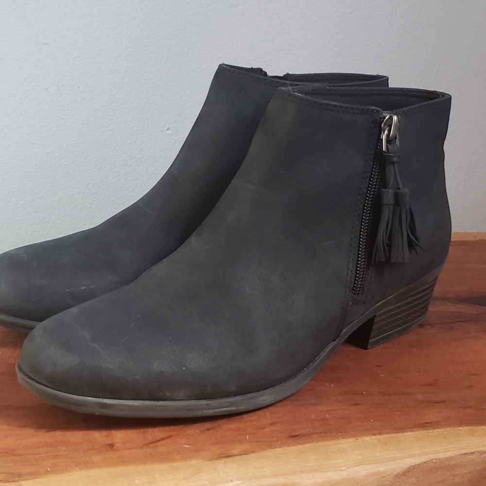 Clarks Addiy Terri Ankle Boots Black  Size 7.5